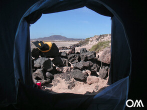 Wake up at the surf spot while camping wild in Fuerteventura