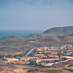 our surf villa in La Pared is not far from one of the most famous surfing beaches of the island