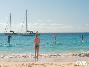 even in winter and spring, the water temperature is warm